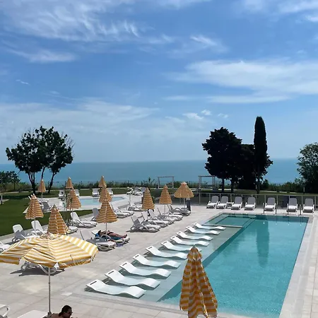 Allure Panoramicsea View,pool & Spa,free Parking,varna * Sables d'or
